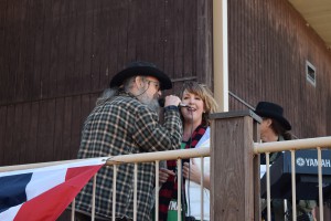 LMCH employee Jan Yates sings Mustang Sally with Uncle Si.